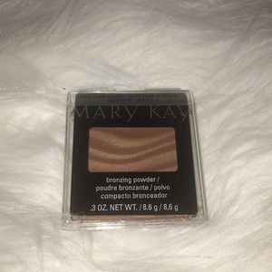 Medium Dark bronzing powder